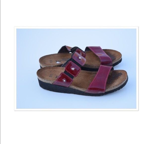 Naot Shoes - Naot Women's Sandals in Burgundy and Black